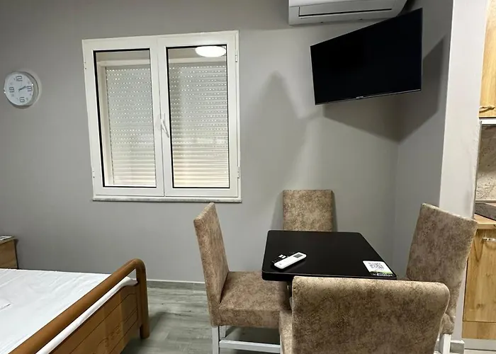 Xhiro N'shkoder Apartament *